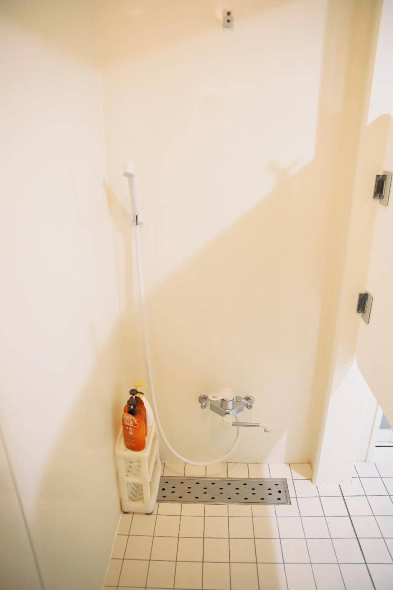 Guesthouse Atelier Ten 民泊アトリエ天 Osaka Zewnętrze zdjęcie