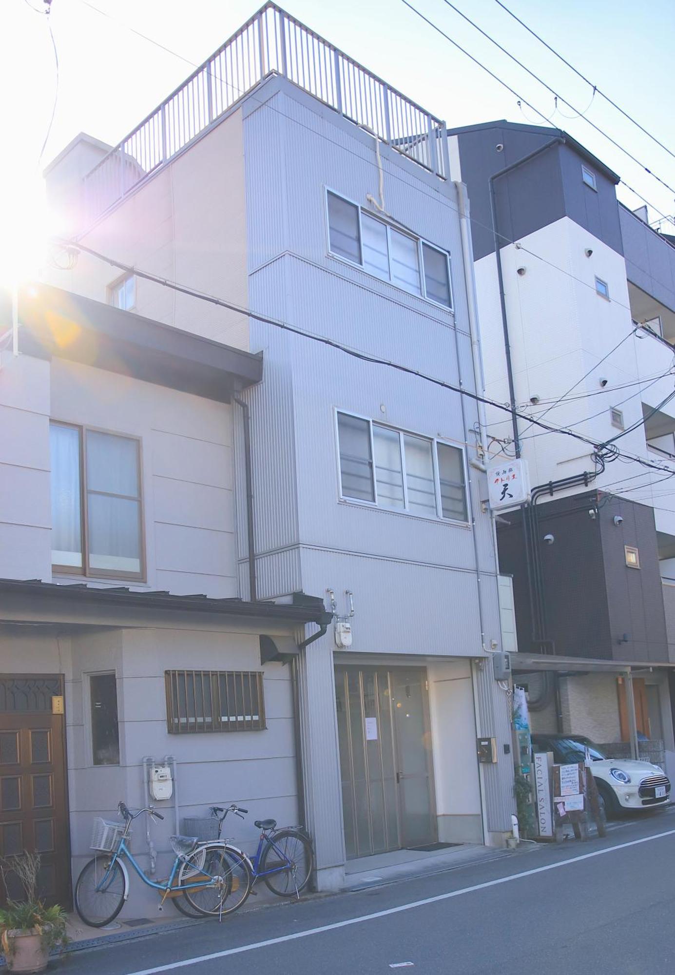 Guesthouse Atelier Ten 民泊アトリエ天 Osaka Zewnętrze zdjęcie